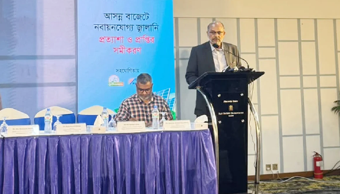 দেশের জ্বালানি খাত একটি ‘দুষ্ট চক্রের’ মধ্যে রয়েছে: অর্থ উপদেষ্টা